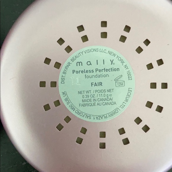 Mally Pressed Powder X 2 - Picture 6 of 6